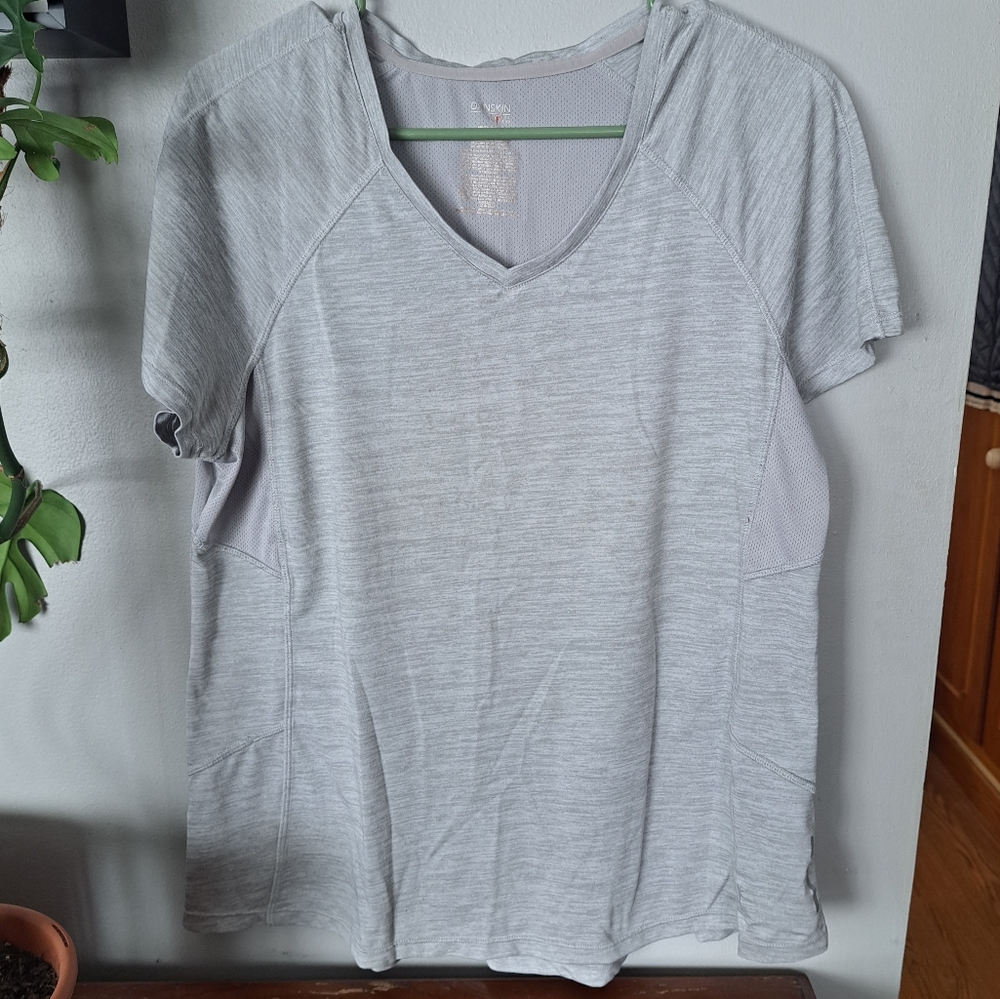 3/$10 Performace Tee